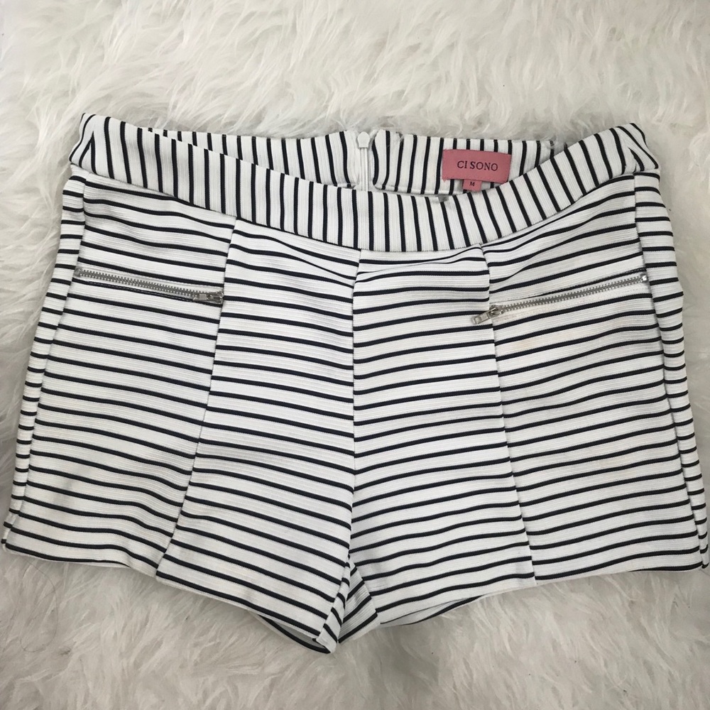 B&W Shorts